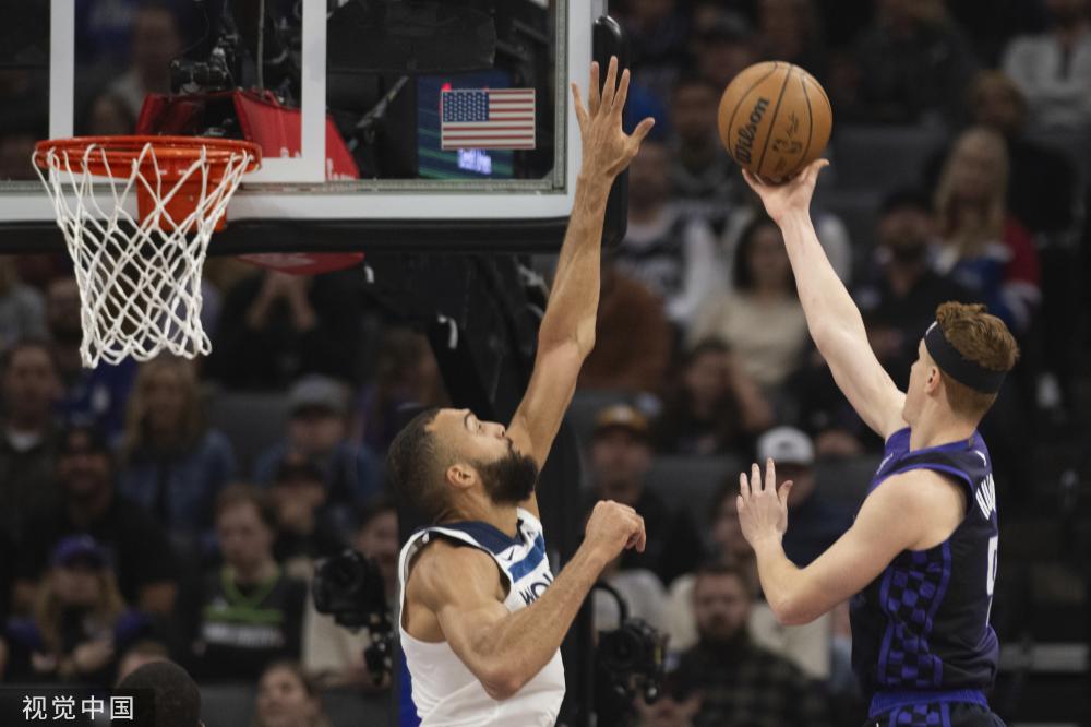 斯瓦泰克遭 斯瓦泰克遭