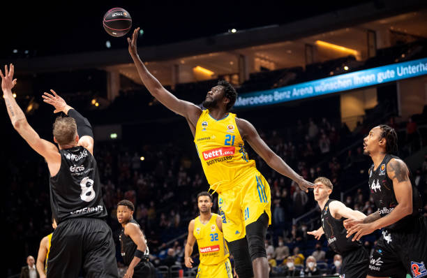 会让我们得 会让我们得