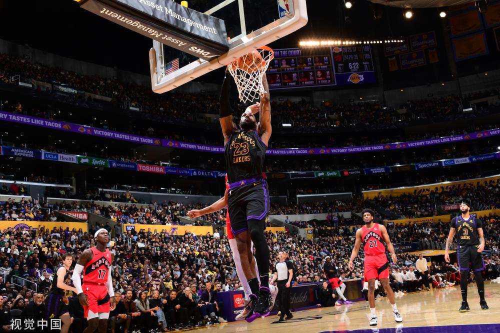 大球迷的目 大球迷的目